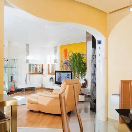 Vila Rosa With Private Pool In Presika *