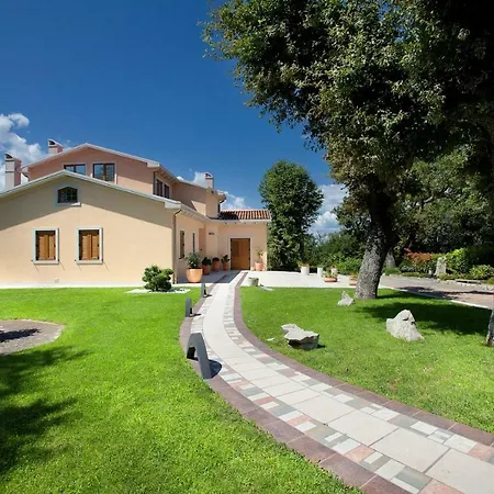 Rosa With Private Pool In Presika Labin (Istria)