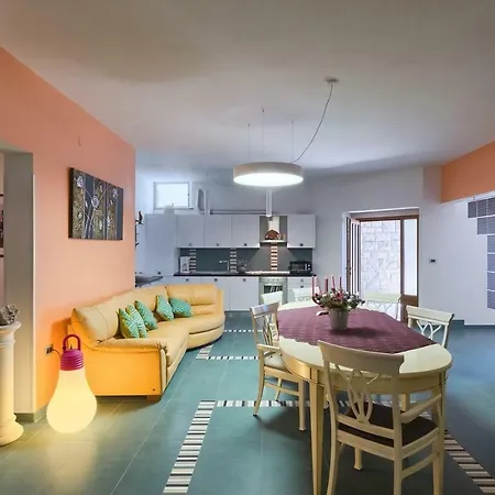Rosa With Private Pool In Presika Vila *